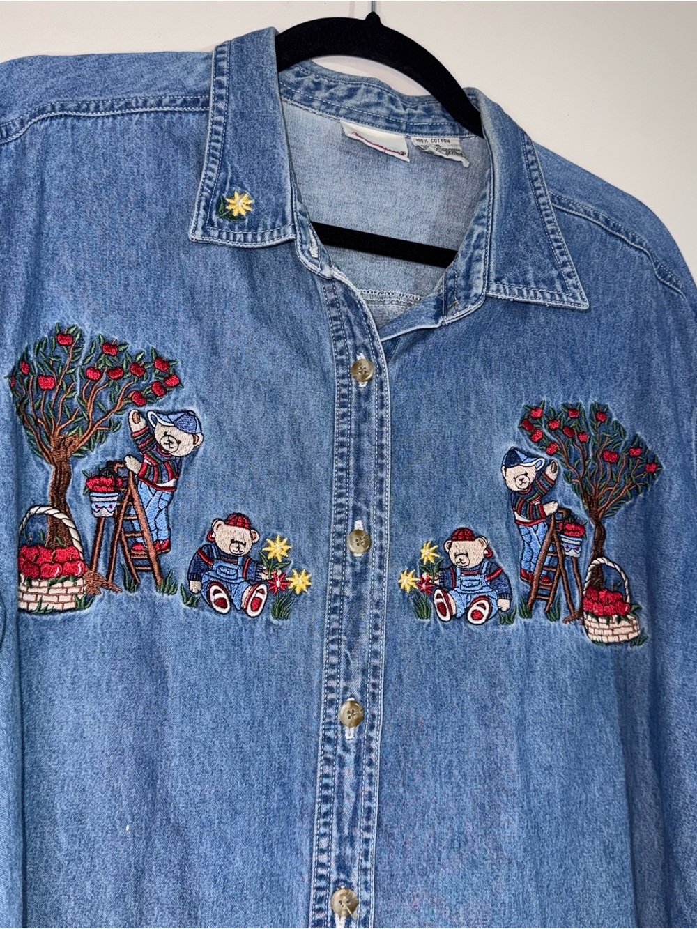 Bobbie Brooks XL Embroidered Teddy Bear Apple Picking Denim Button Front Shirt